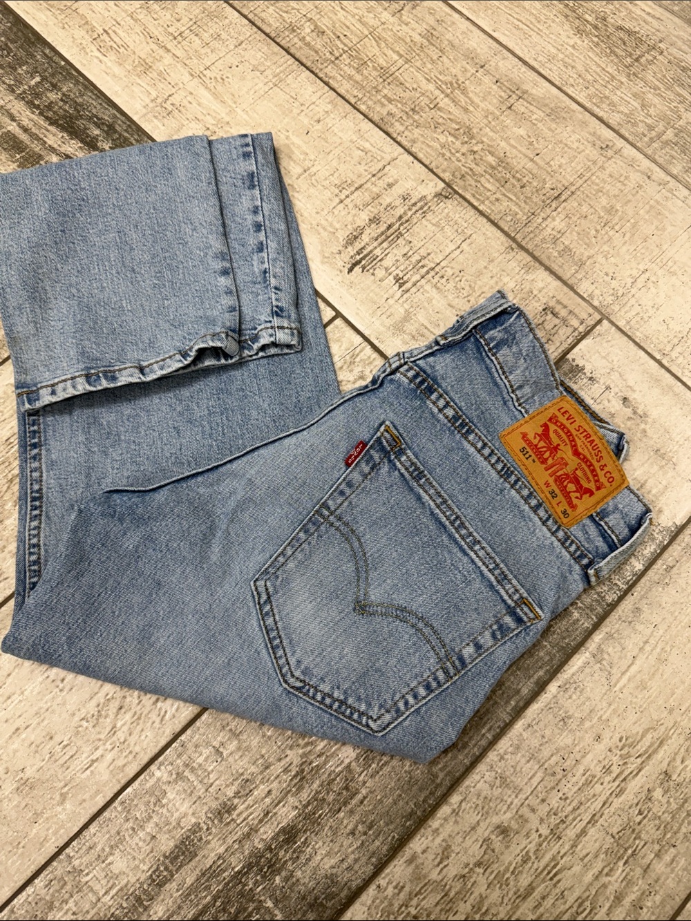 Levi's Light Blue Straight Leg Jeans - Picture 2 of 4